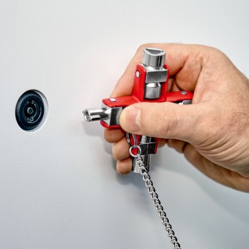 1 001106 00 pow a 05