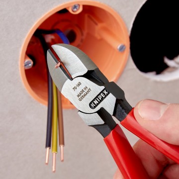 1 7001160 02 pow a 01